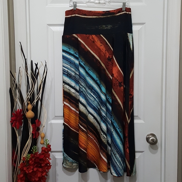 Melissa Paige Maxi Skirt Size L - Picture 2 of 5